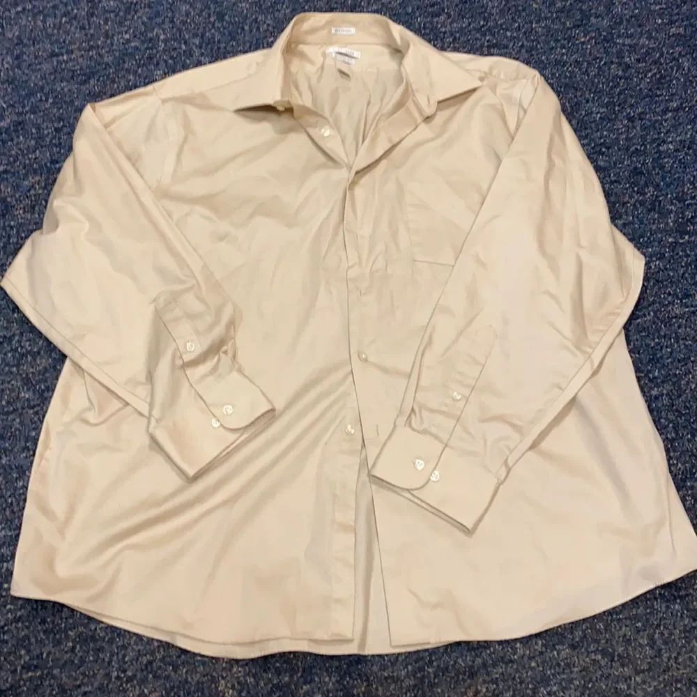 VanHeusen Beige button down shirt sz. 18
